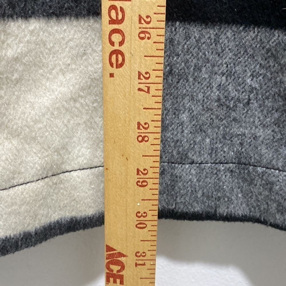 BILLABONG Black and White Plaid Peacoat Size Small - Picture 10 of 11